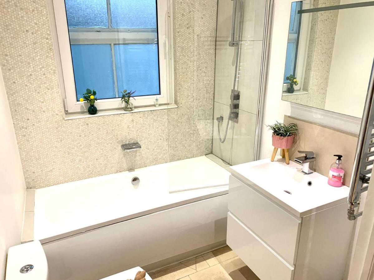 Emmanuel Block - Cambridge City Centre By Koala & Tree Short Lets & Serviced Accommodation CBG Eksteriør billede
